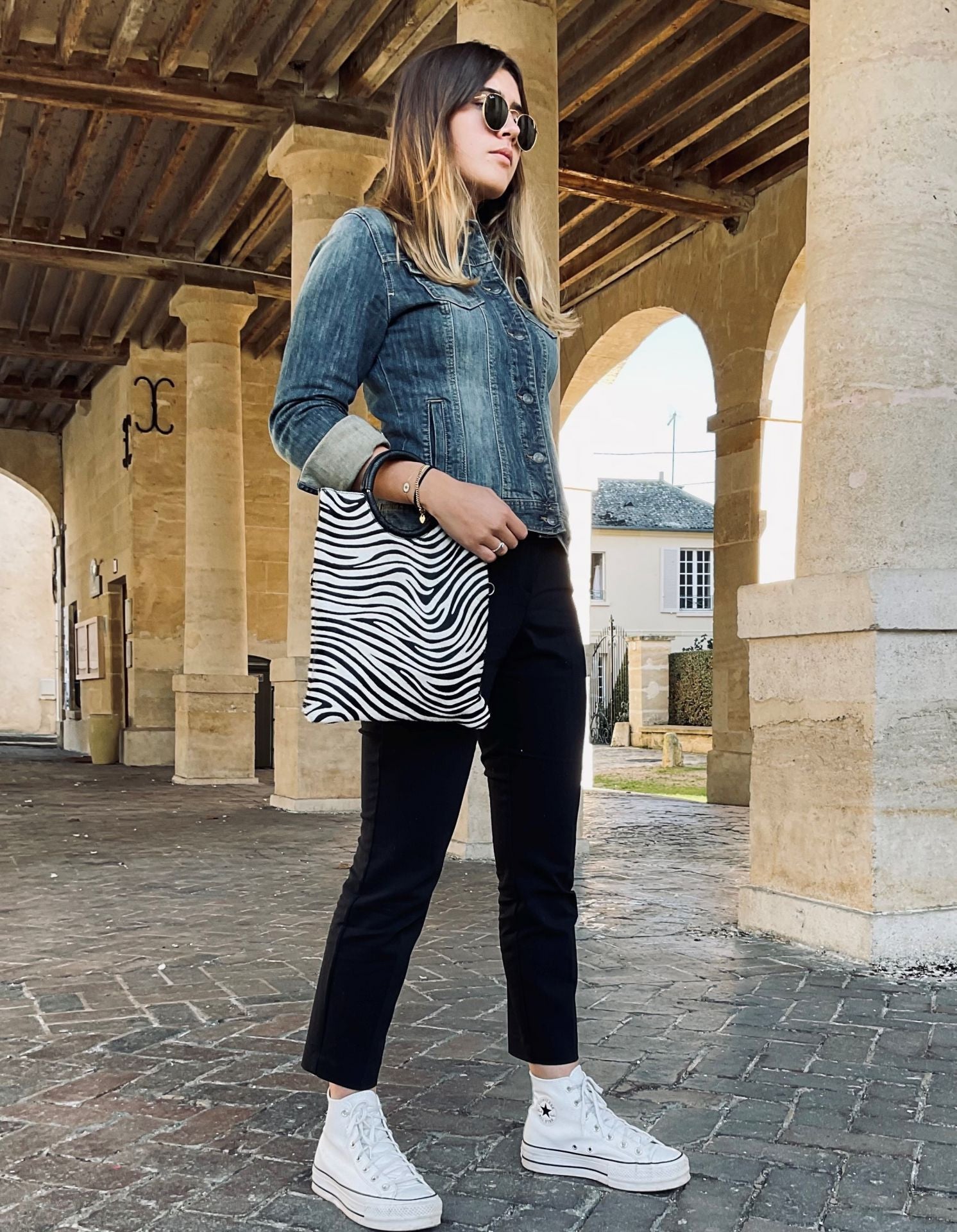 Sac pochette en cuir à motifs CHARLOTTE E.L. Zèbre