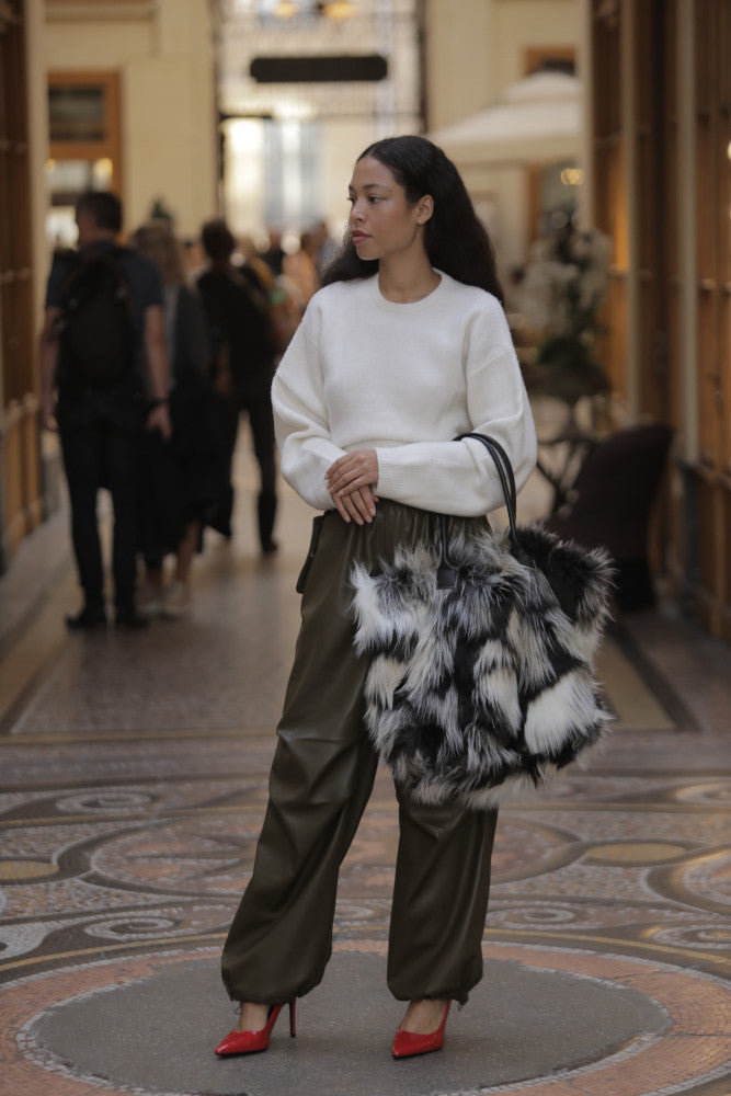 Sac cabas shopping XL en fausse fourrure et cuir TABBY Noir