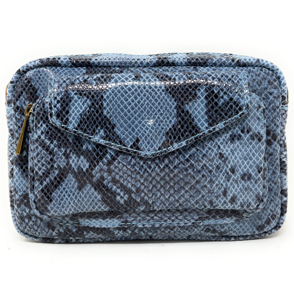 Sac à main trotteur en cuir embossé verni OURASI Serpent bleu ciel