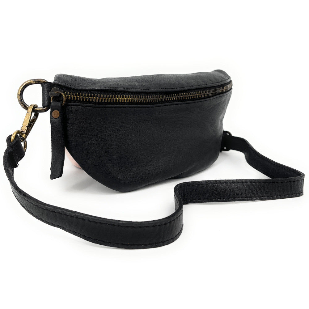 Sac banane en cuir vintage MISS LOU Noir