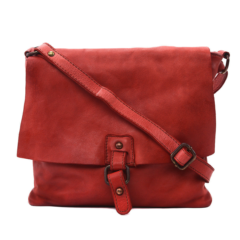 Sac besace à bandoulière en cuir vintage MISS COQUETTE Rouge garance