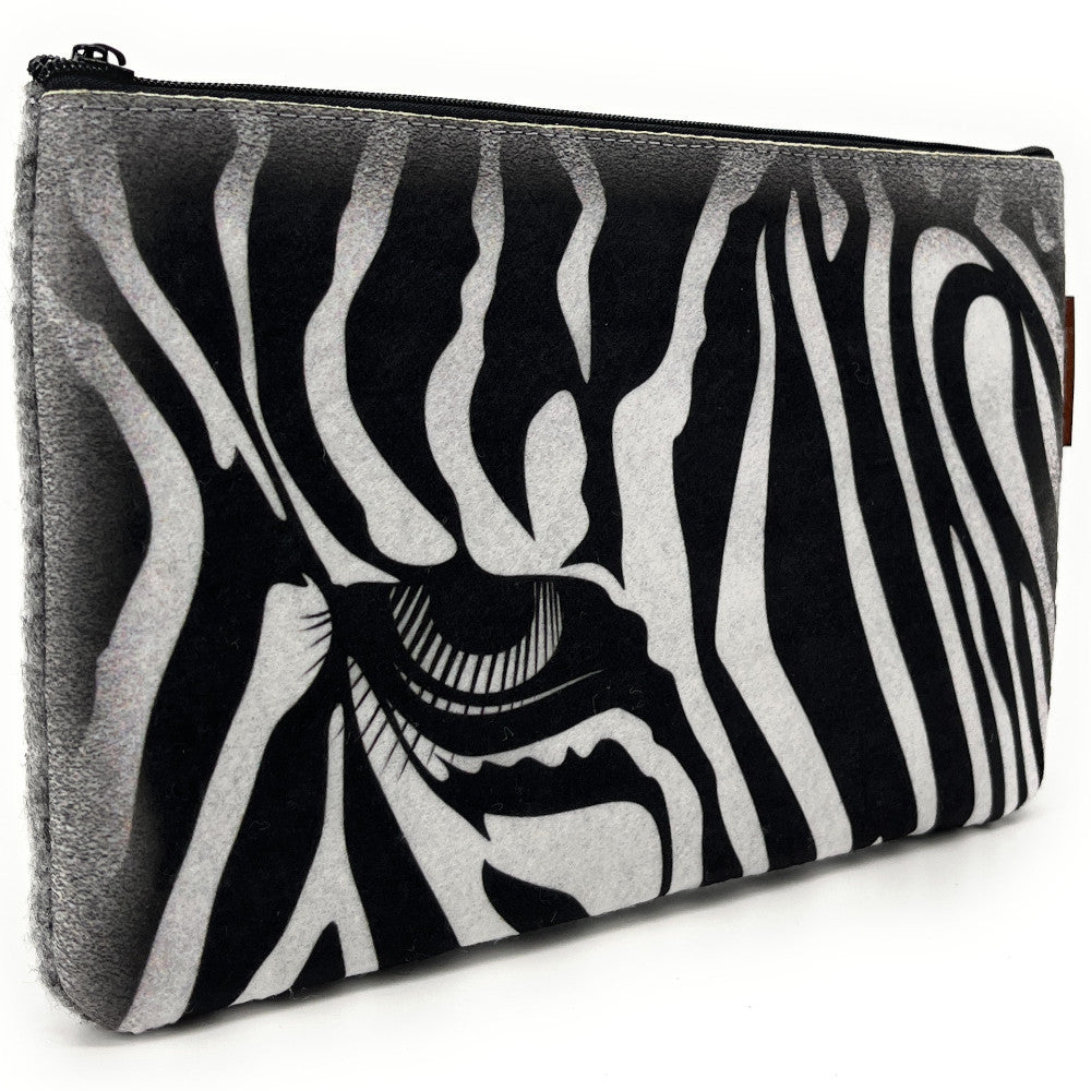 Trousse en feutrine écologique imprimée ZEBRA Gris clair