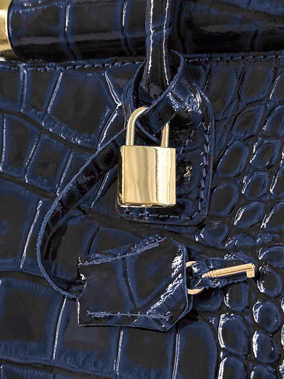 Sac bowling en cuir à motif crocodile TROCADERO CROCO Bleu marine