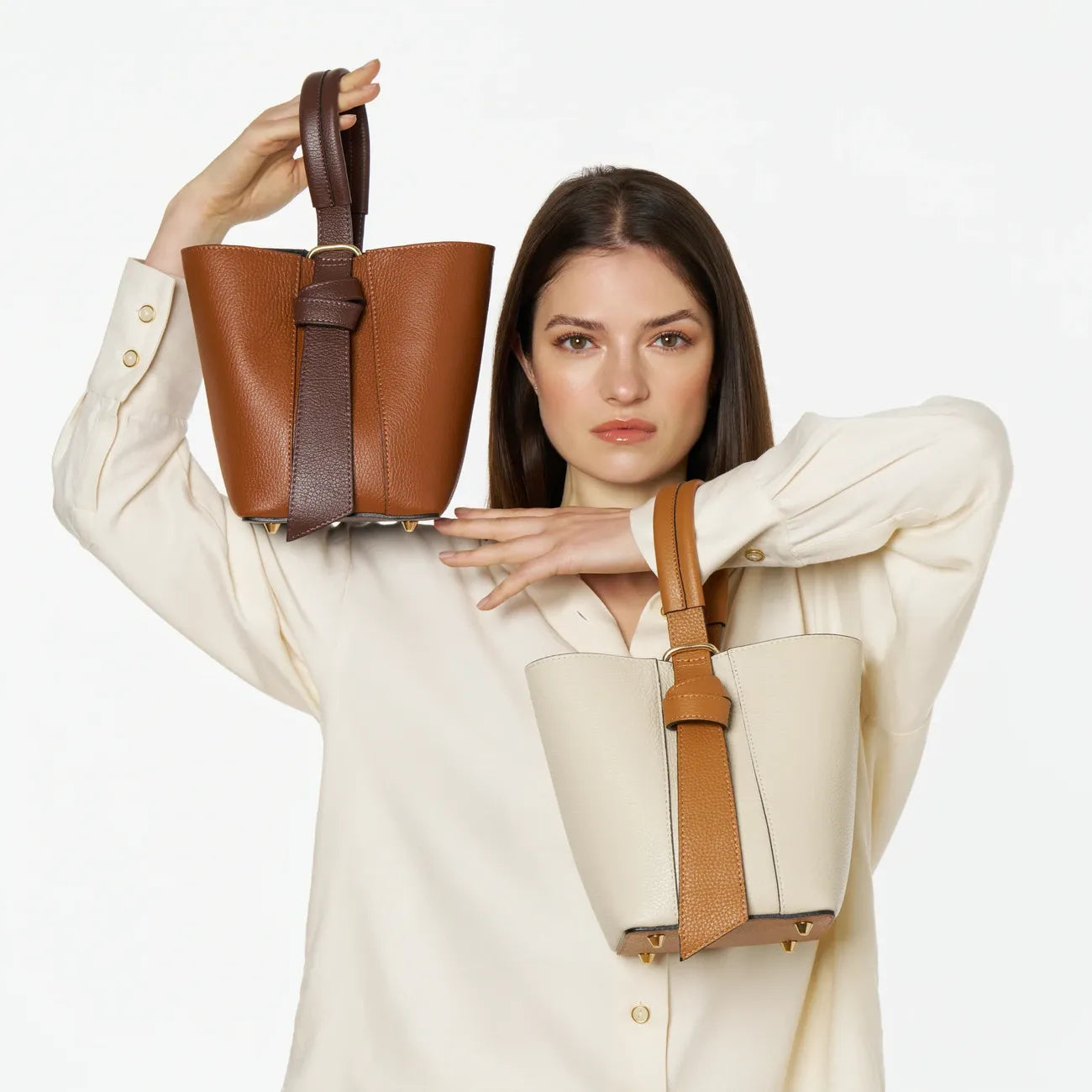 Sac seau et pochette en cuir grainé BIRDIE Camel foncé et Chocolat