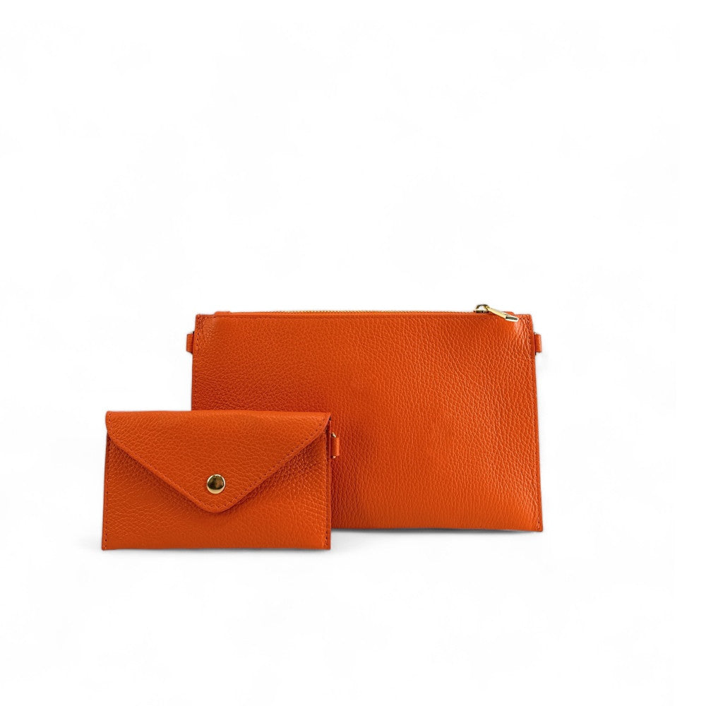 Ensemble sac pochette et porte-cartes en cuir grainé ou irisé TWICE Orange