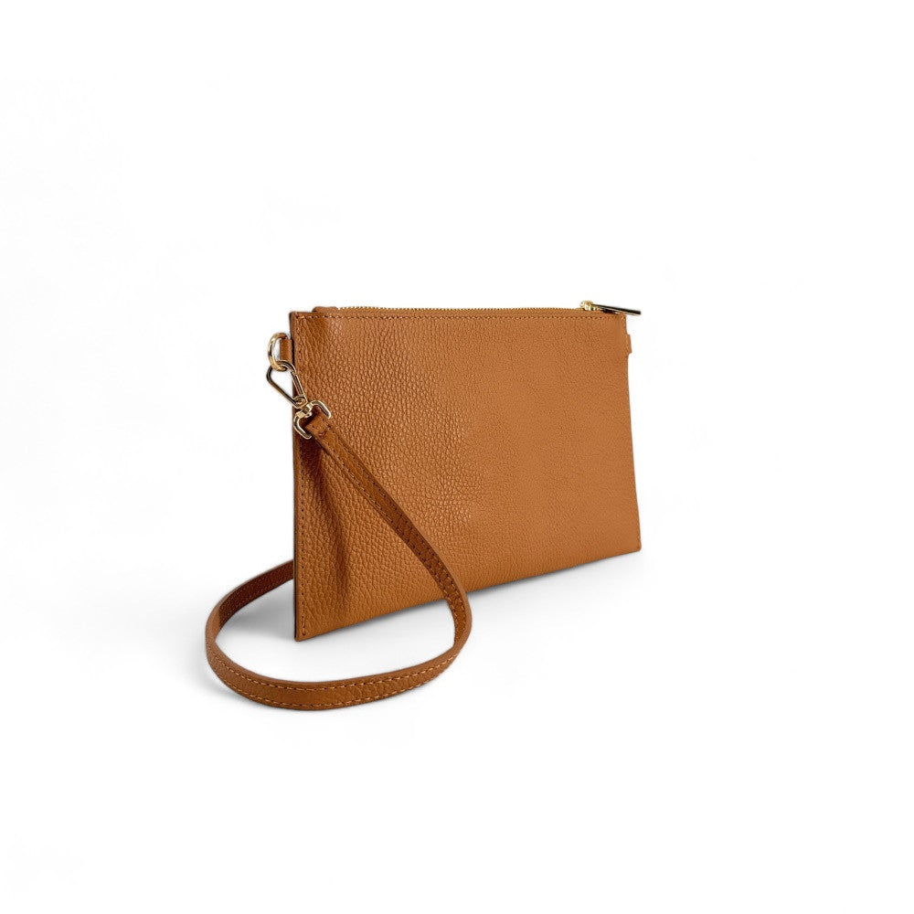 Ensemble sac pochette et porte-cartes en cuir grainé ou irisé TWICE Camel