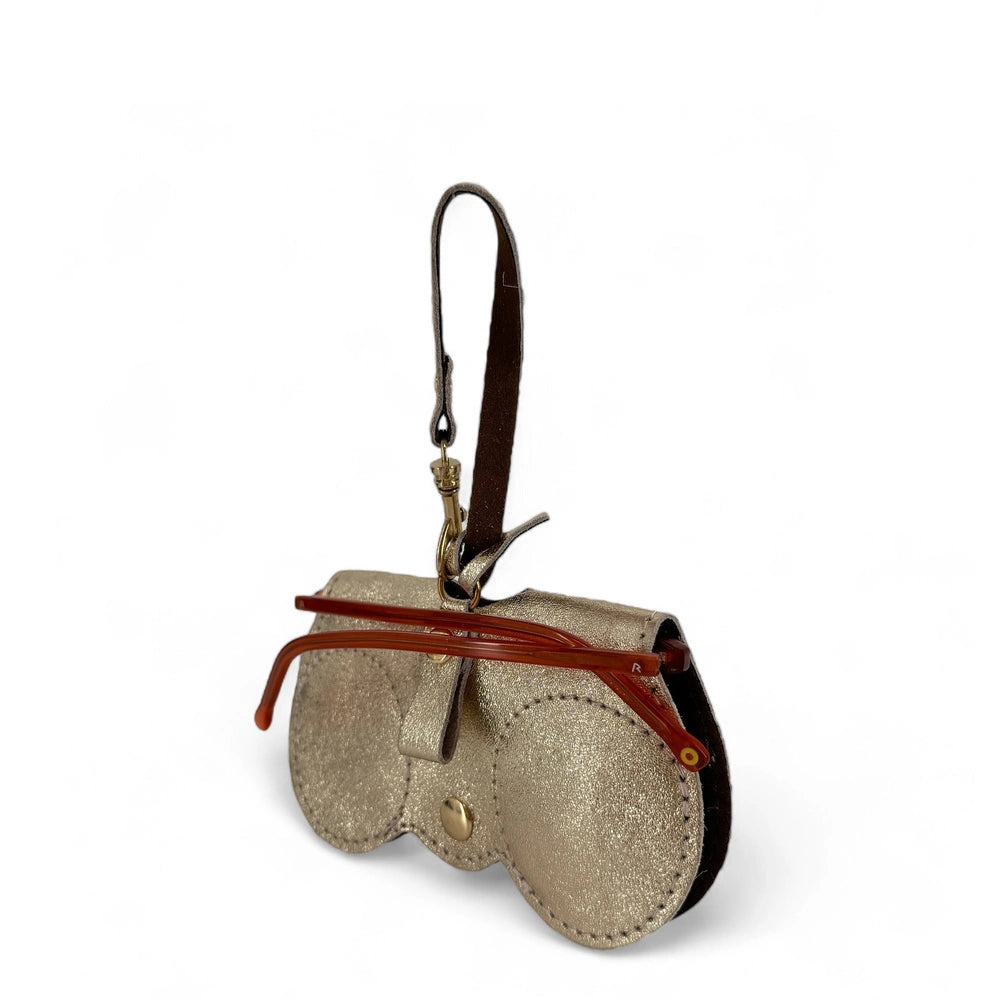 Funda para gafas de piel tornasolada PEANUT GLOW oro pálido