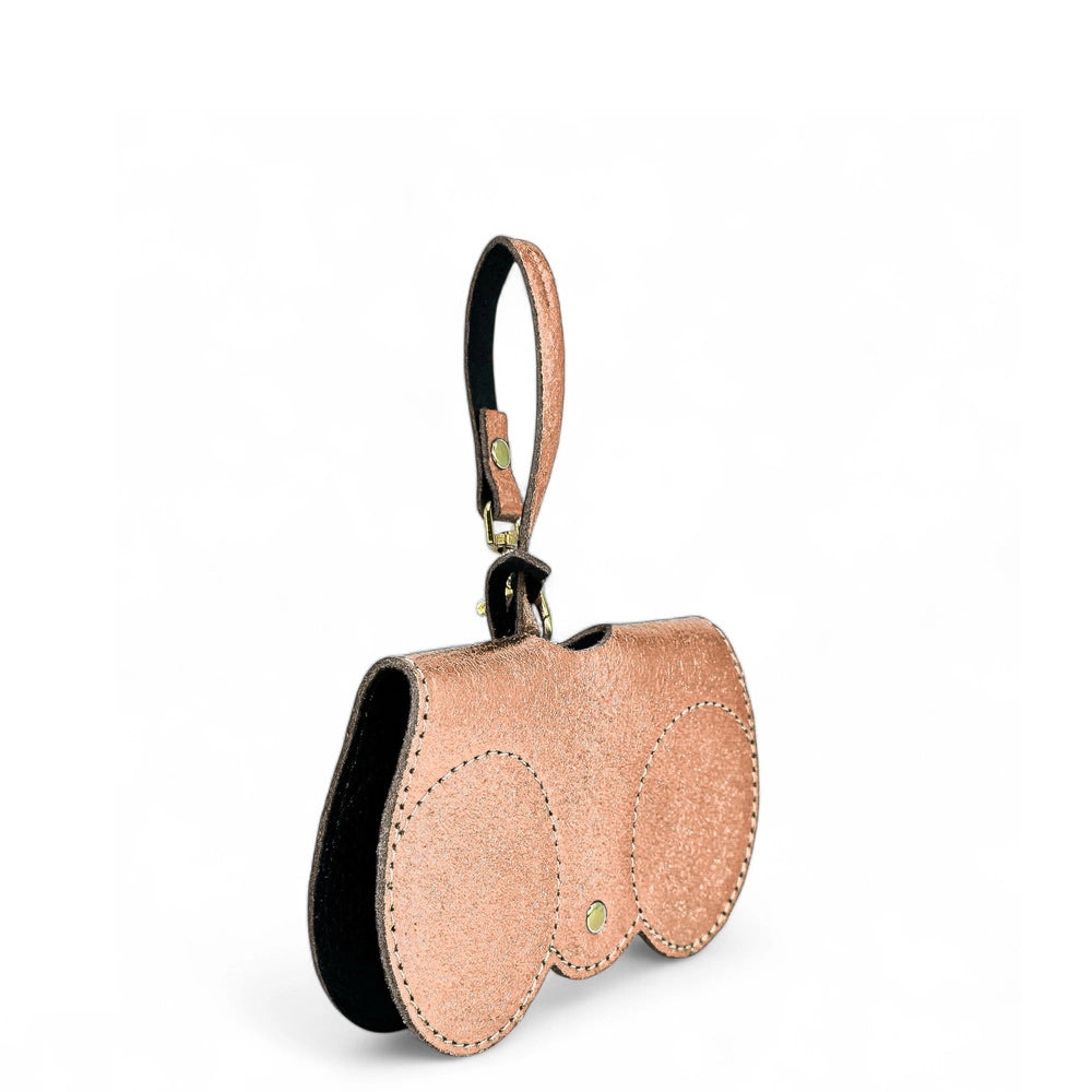 Brillenetui aus schillerndem Leder PEANUT GLOW Roségold