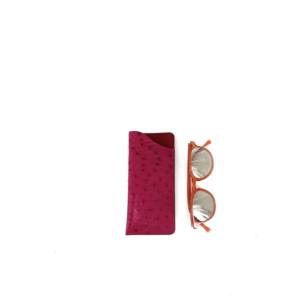 Etui à lunettes en cuir d'autruche édition Haute-couture Fuchsia Rose fuchsia