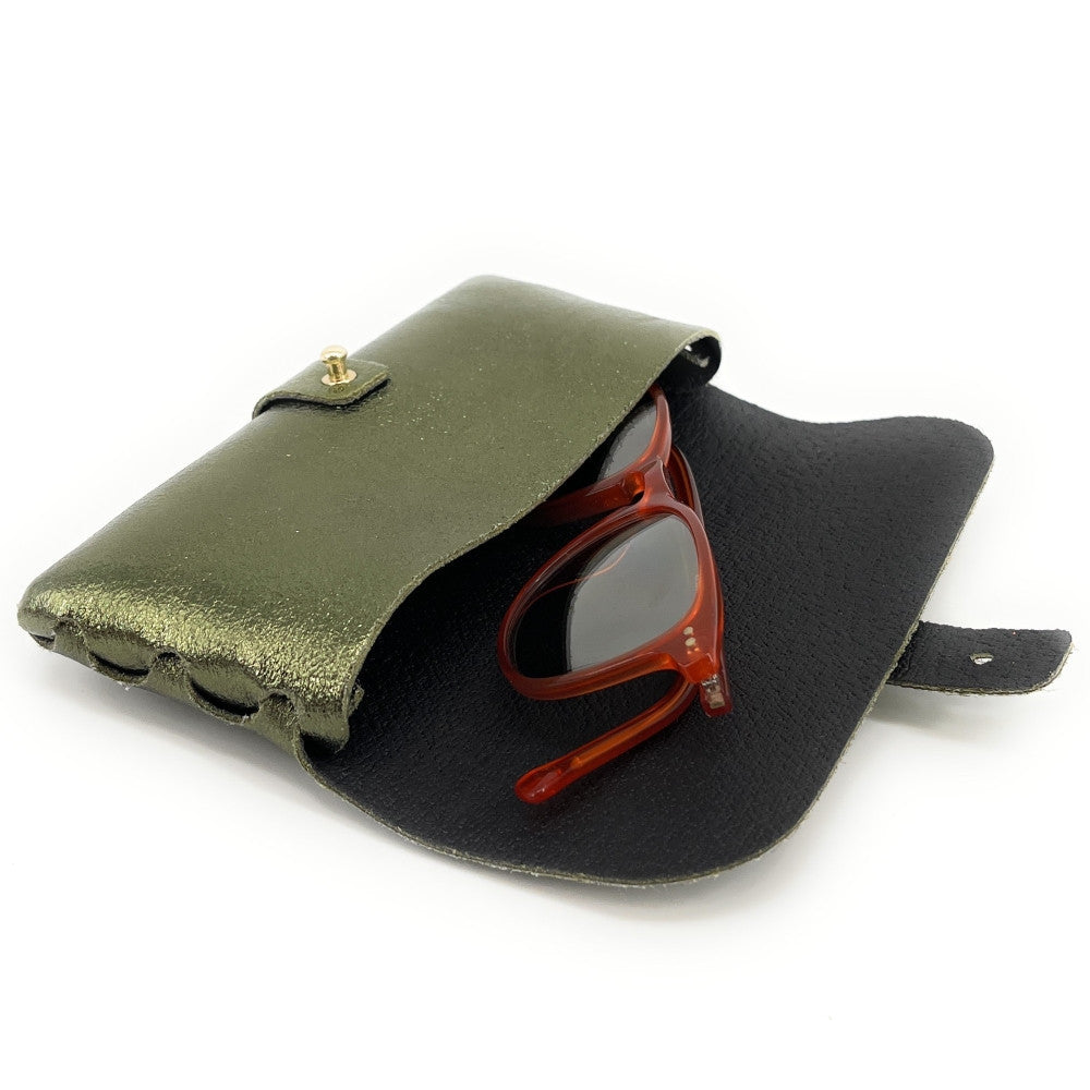 Étui à lunettes en cuir irisé LUMOS Kaki