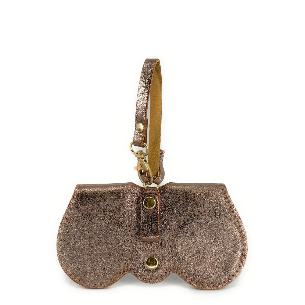 Brillenetui aus schillerndem Leder PEANUT GLOW in irisierendem Champagner
