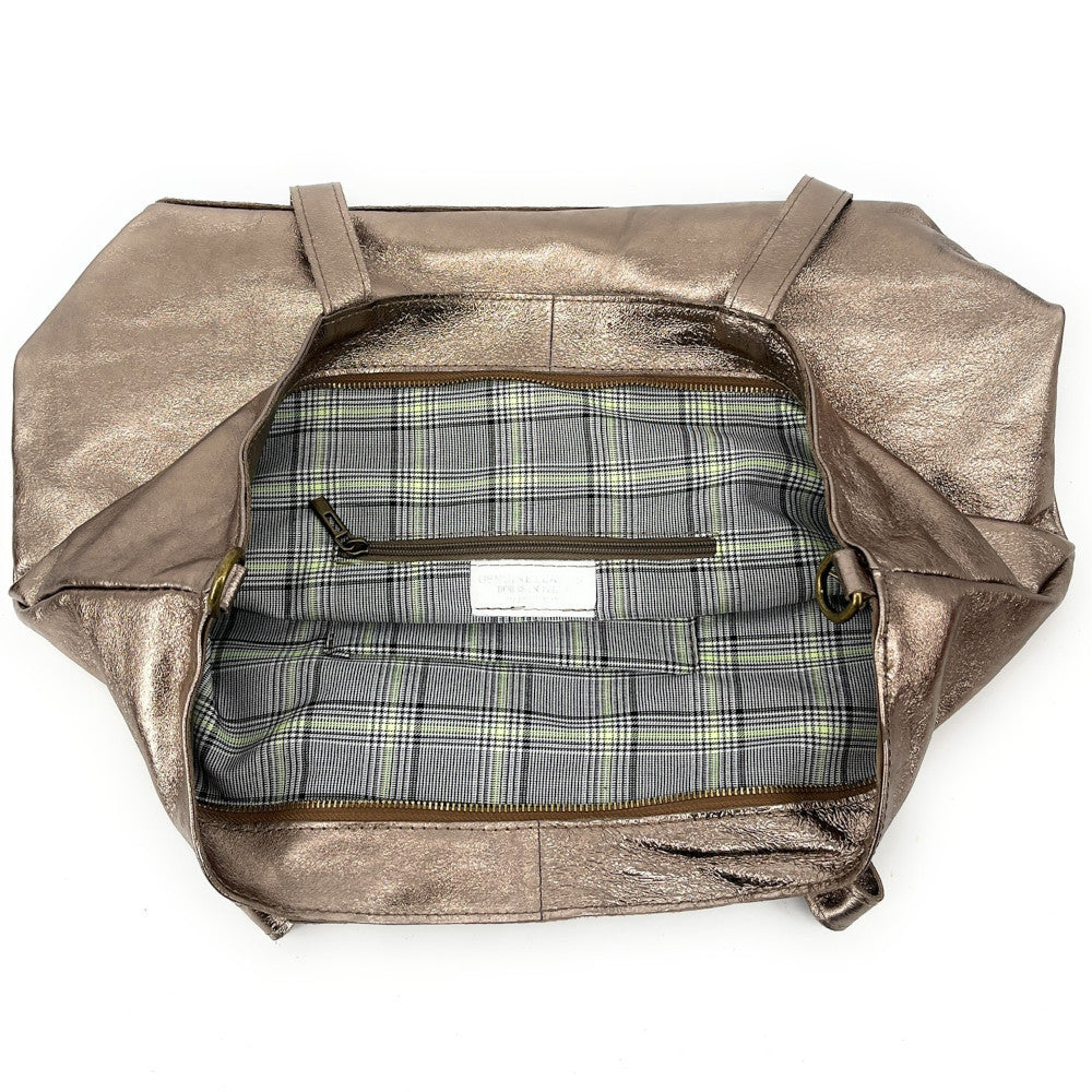 Grand sac cabas en cuir irisé CASSIOPEE Champagne irisé