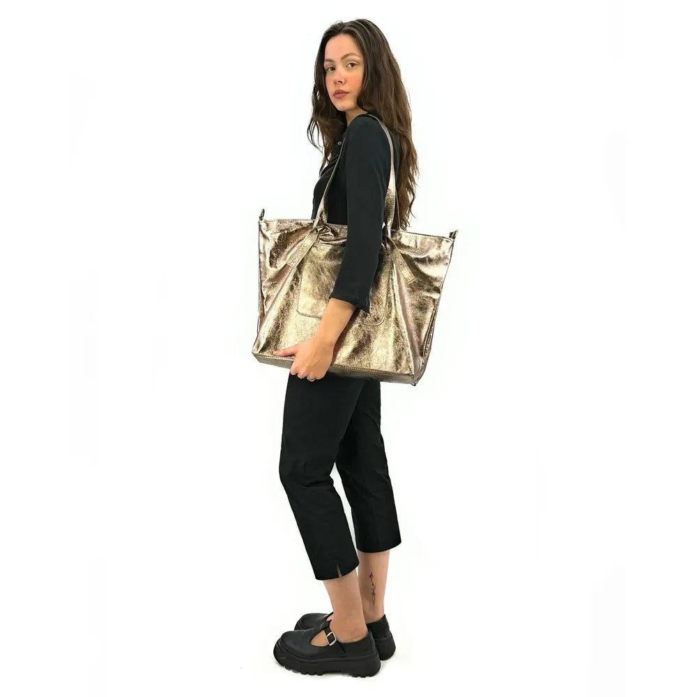 Grand sac cabas en cuir irisé CASSIOPEE Champagne irisé