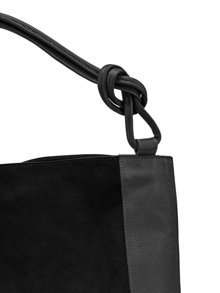 Borsa grande da portare a spalla in pelle scamosciata e pelle martellata KNOT Nero