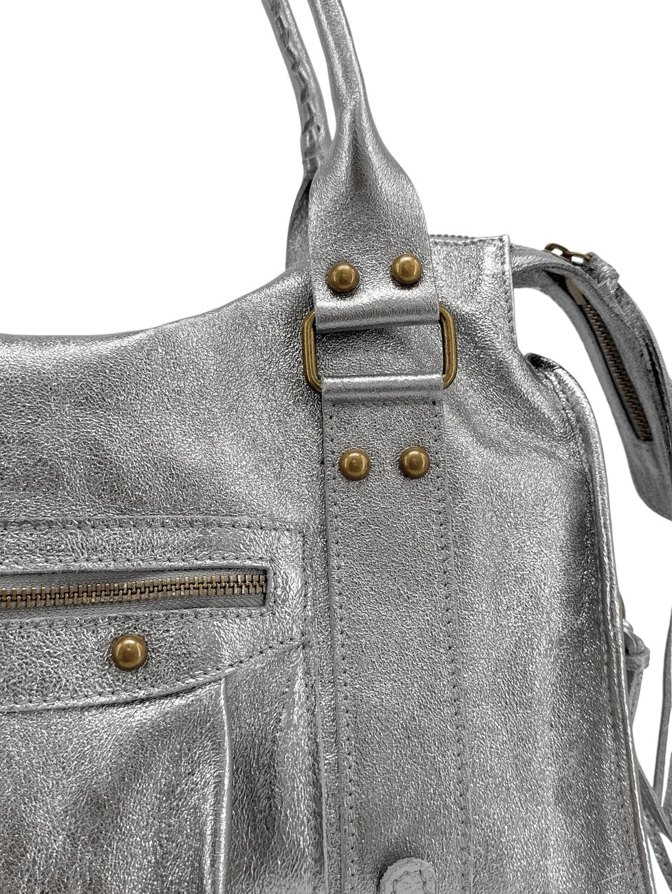 Handtasche aus schillerndem Leder SANDSTORM Mittelsilber