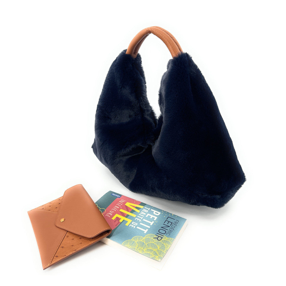 Sac hobo en fausse fourrure et cuir LITTLE FLUFFY Bleu marine