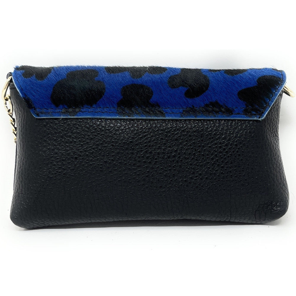 Mini-sac à main en cuir et poils de vachette MASAÏ Léopard bleu