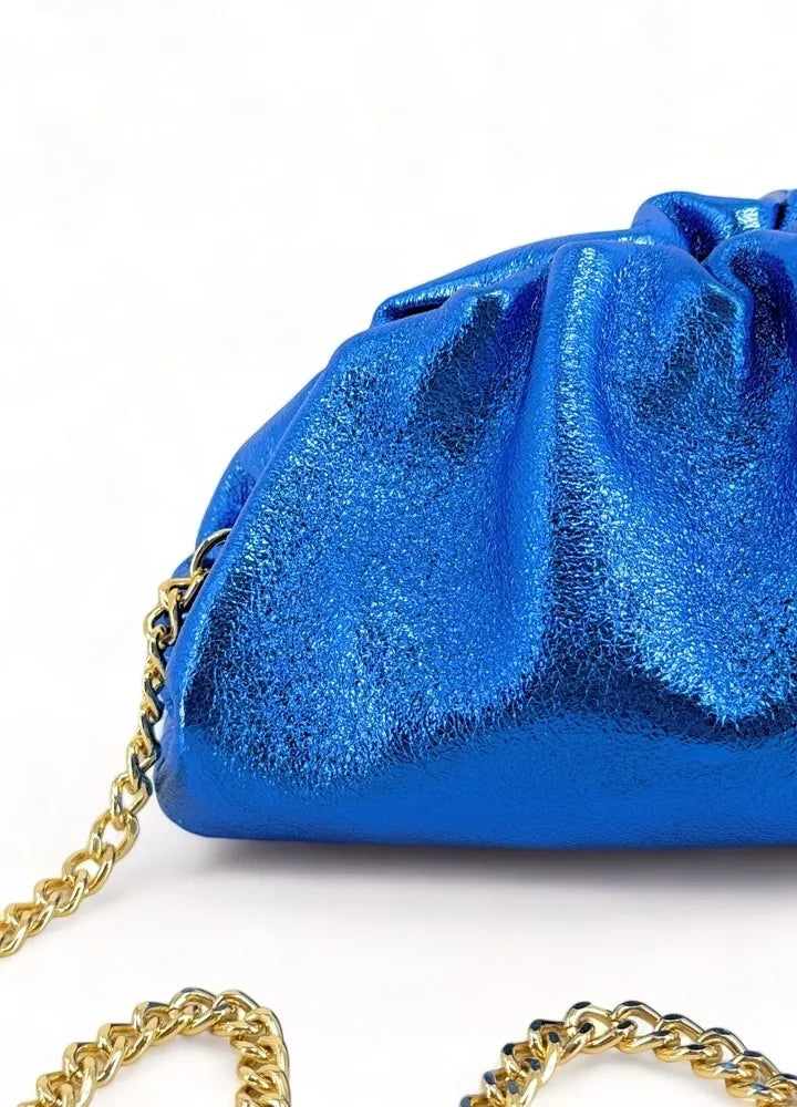 Mini-sac à main pouch en cuir irisé RIO Bleu roi irisé