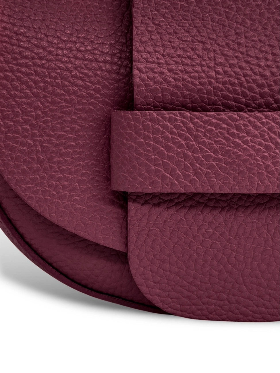Mini-Kuriertasche aus genarbtem Leder LOLLY in Pflaume