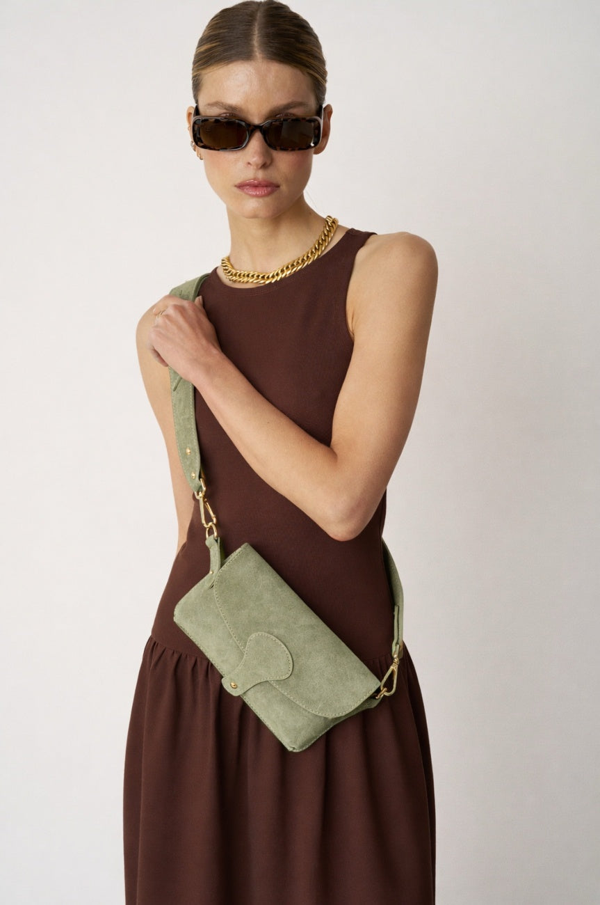 Mini-Sac Stick francés en gamuza TOSCA SUEDE Verde almendra