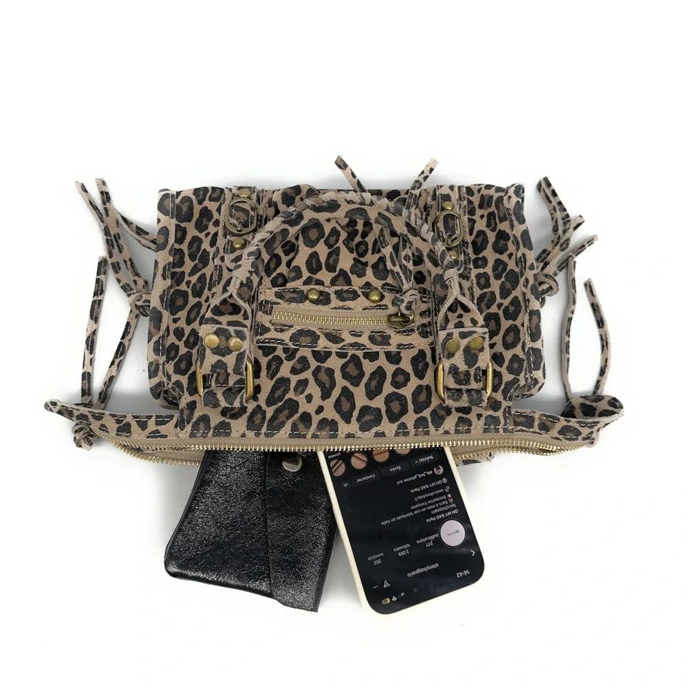 Mini-sac en croûte de cuir imprimé léopard SANDSTORM MINI LEO Ocelot
