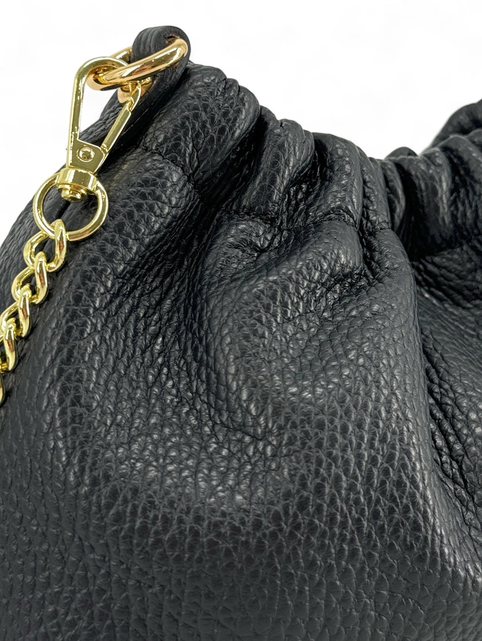 Pouch-Tasche aus genarbtem Leder LA POUCHINETTE Schwarz