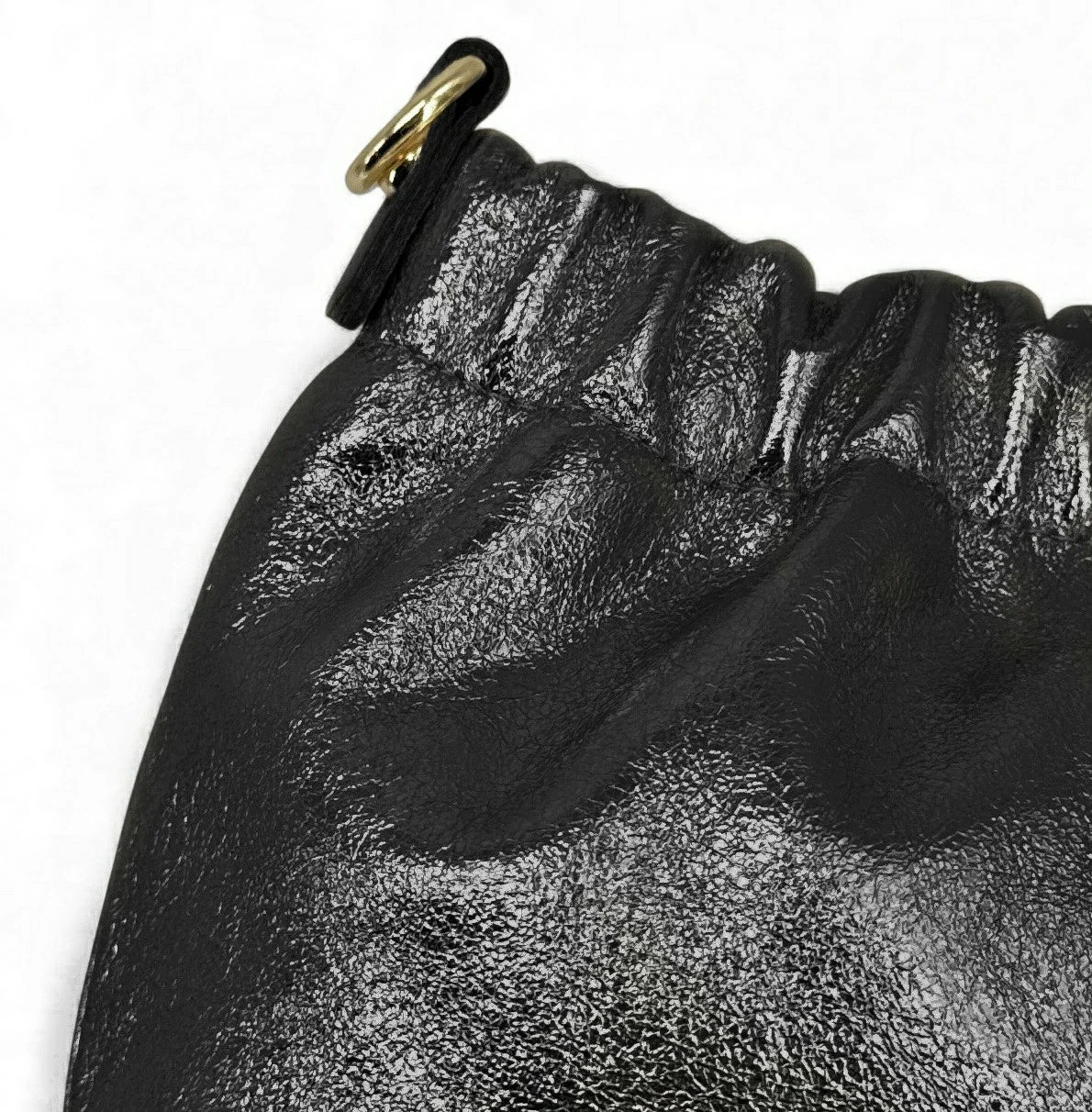 LA POUCHINETTE Iridescent Black Leather Pouch Bag