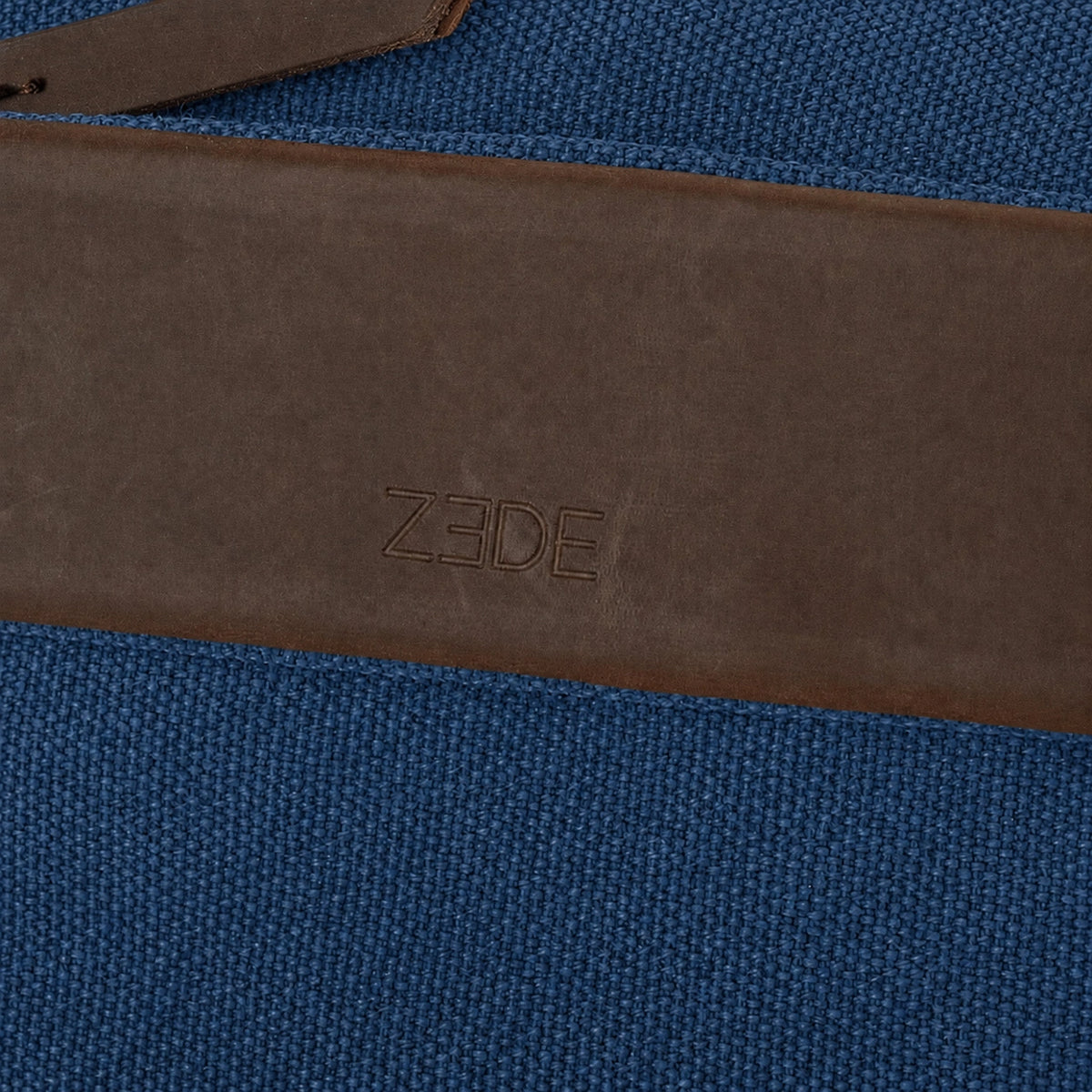 Umhängetasche aus Canvas und Leder GARIBALDI Denimblau