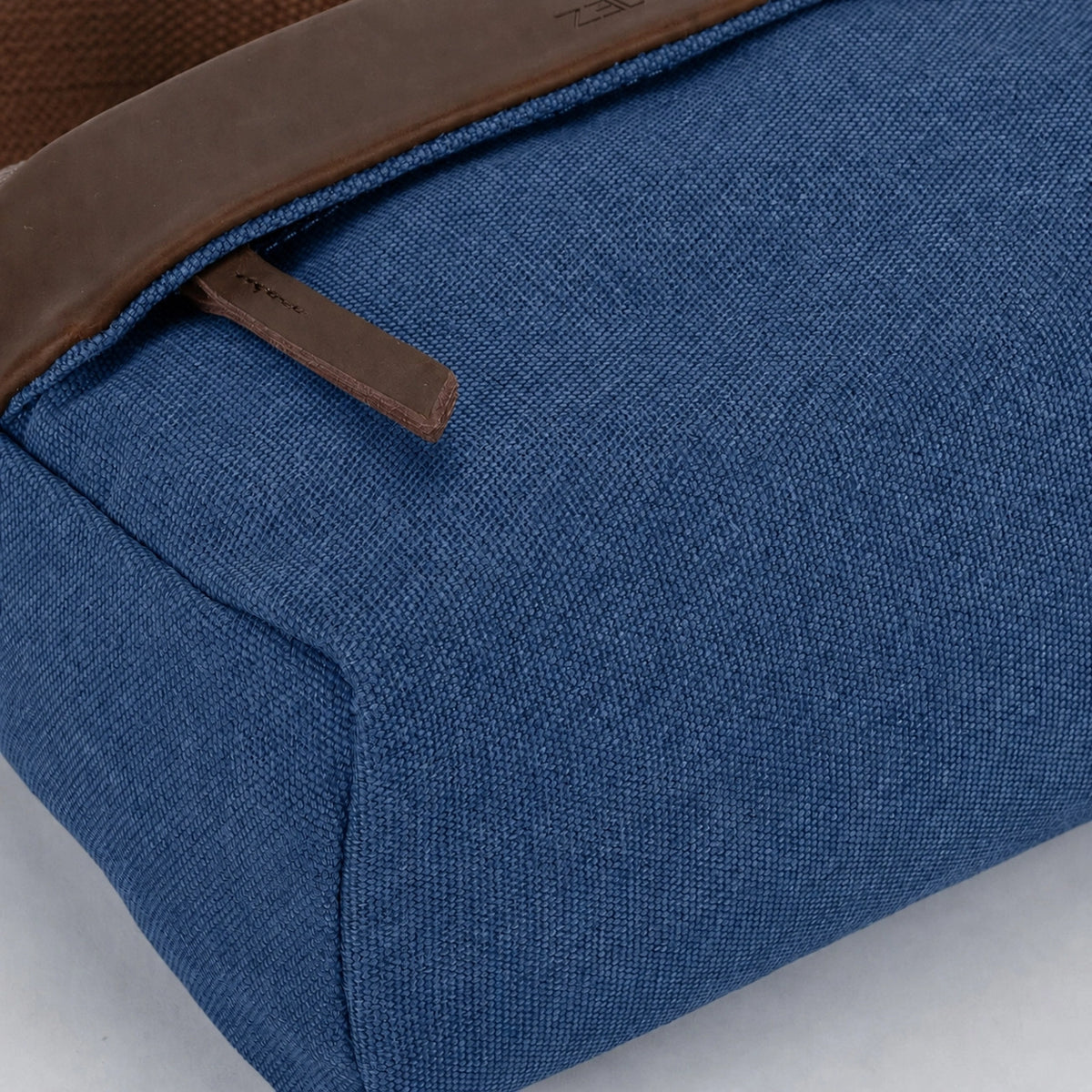 Umhängetasche aus Canvas und Leder GARIBALDI Denimblau