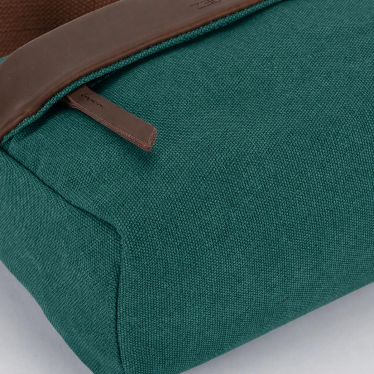 Umhängetasche aus Canvas und Leder GARIBALDI Entengrün