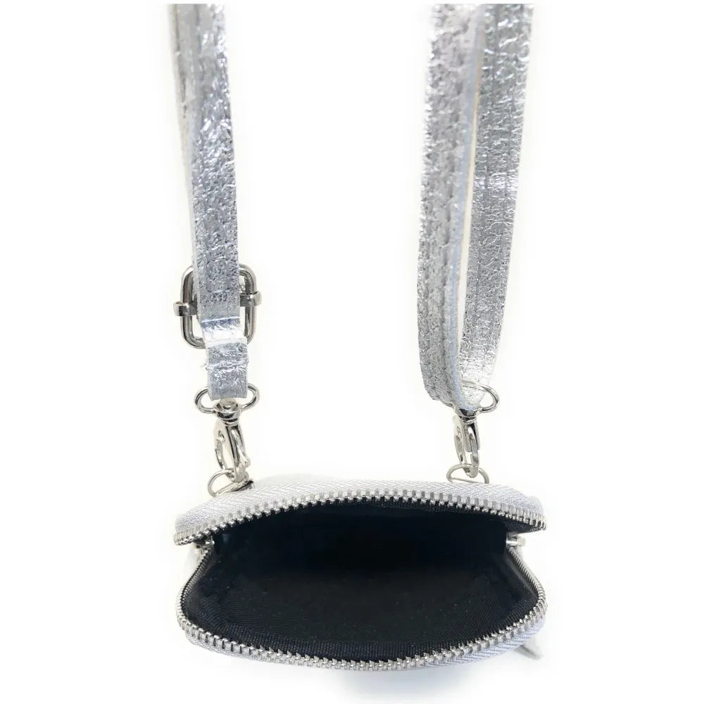 Pochette bandoulière en cuir irisé LOUVRE Argent clair