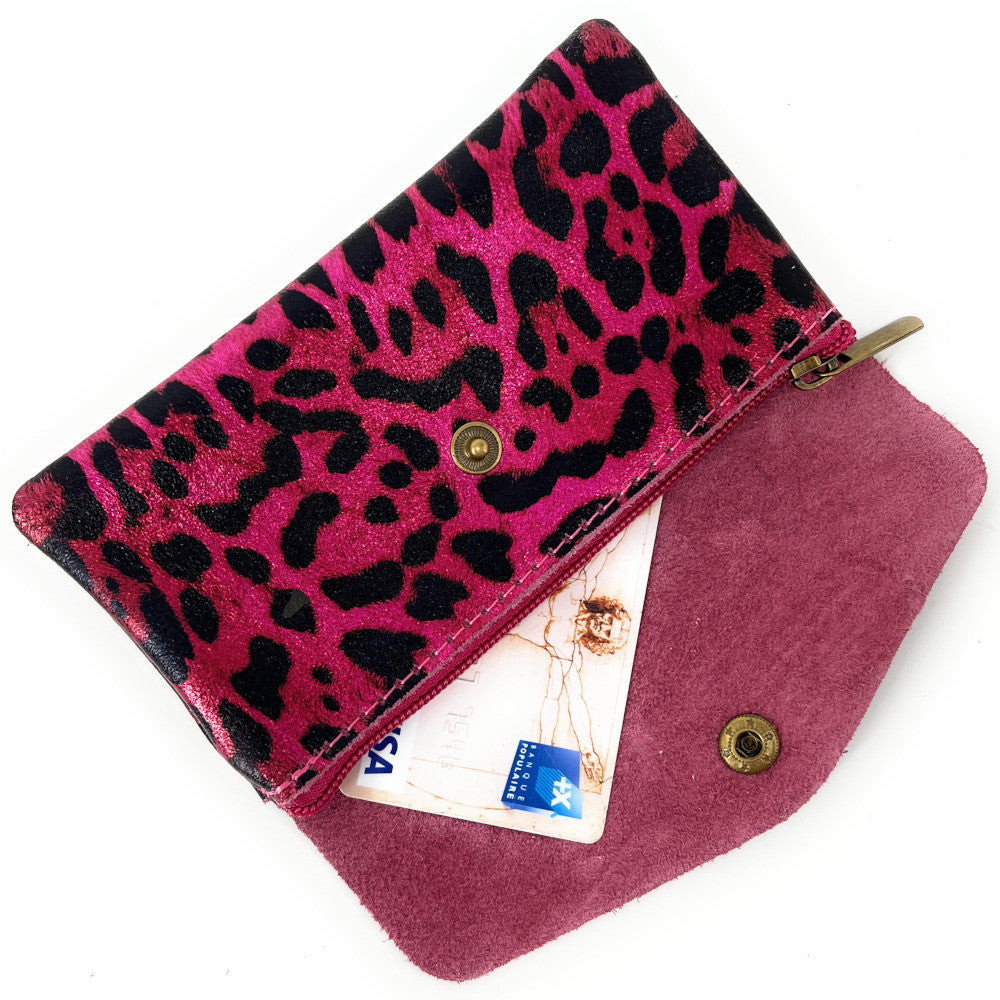 Pochette porte-monnaie en cuir irisé COMPO JUNGLE Léopard fuchsia irisé