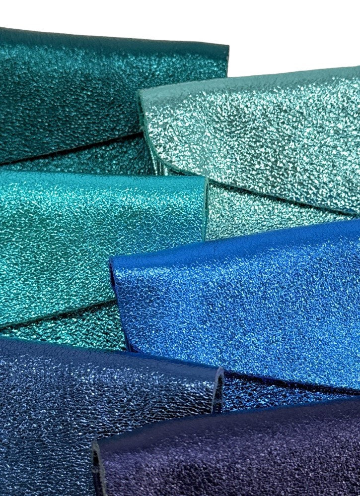 Pochette porte-monnaie en cuir irisé COMPO Bleu des mers du sud