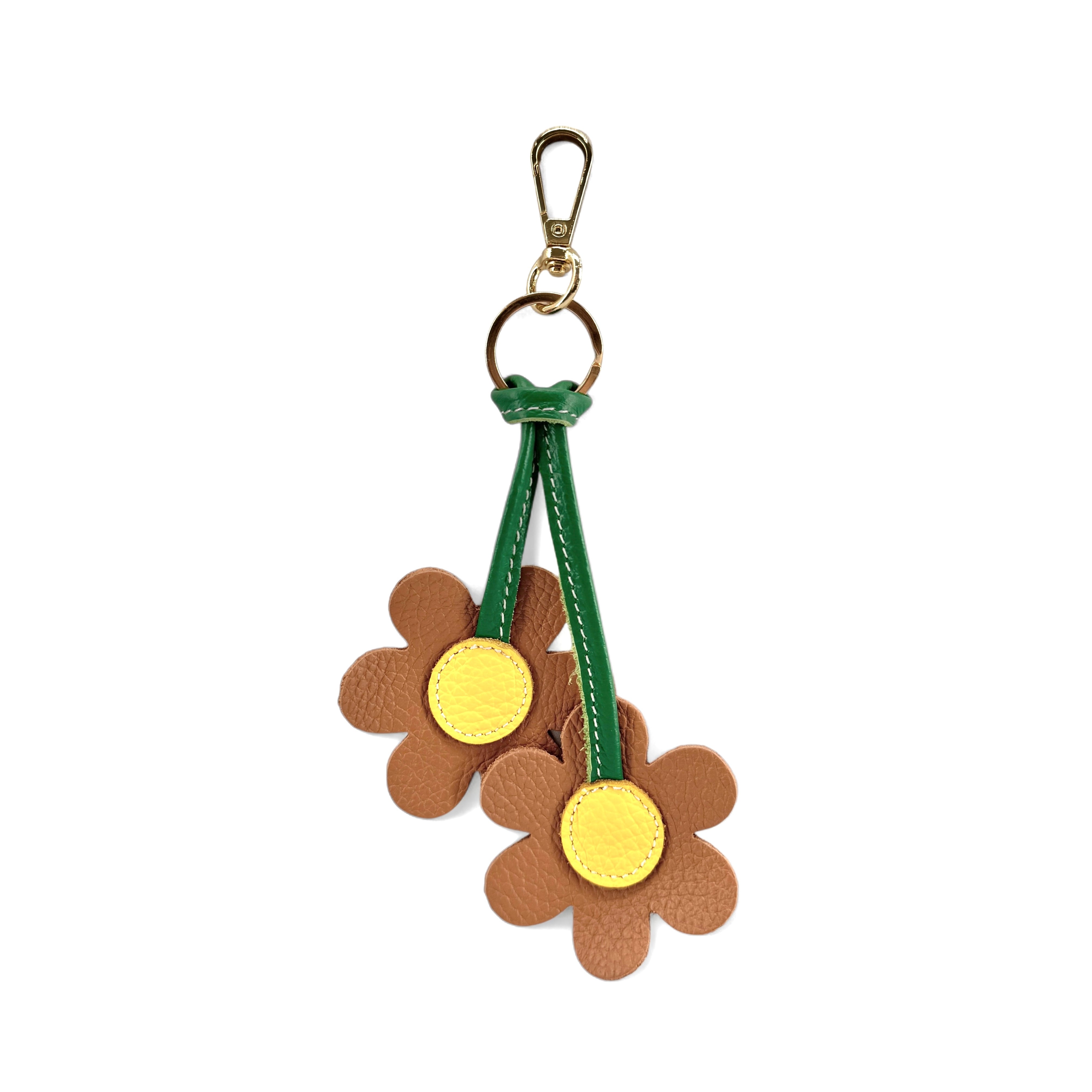 Grained leather keychain FLOWA POWA Camel