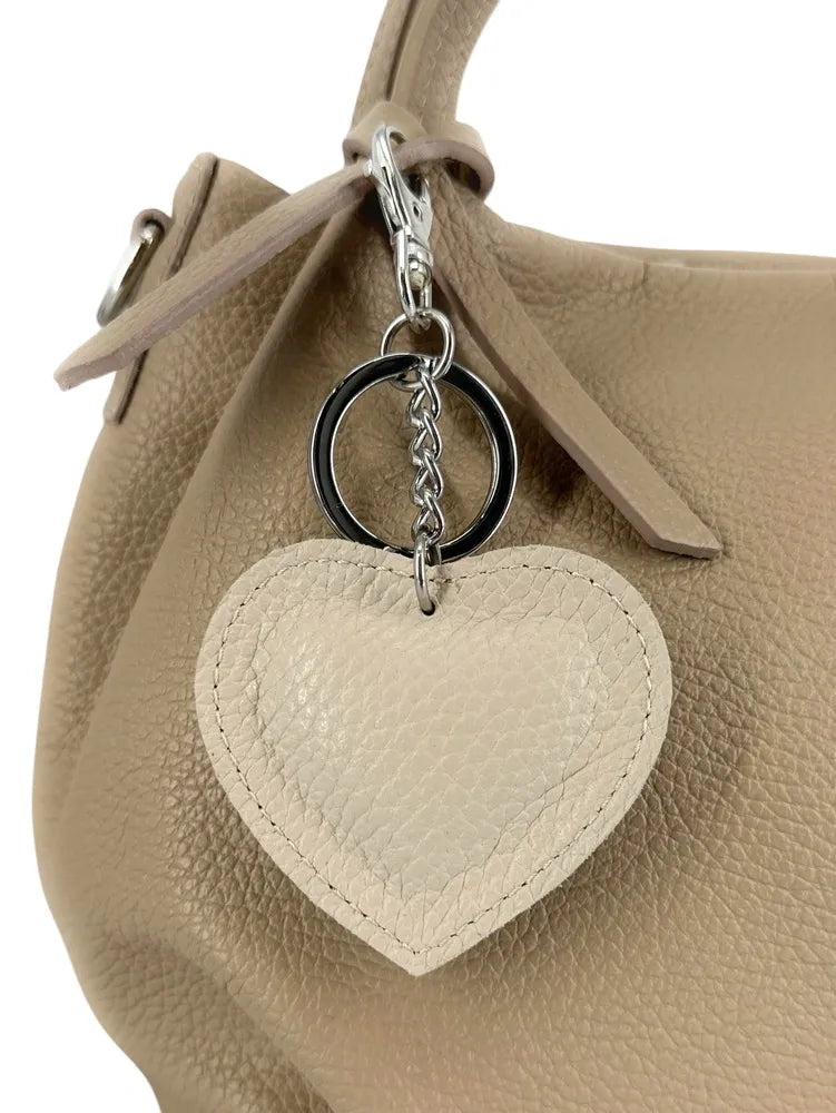 Porte-clés en cuir grainé COEUR SILVER Taupe clair