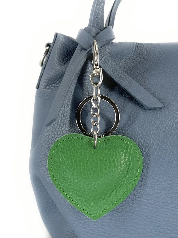 Porte-clés en cuir grainé COEUR SILVER Vert anglais