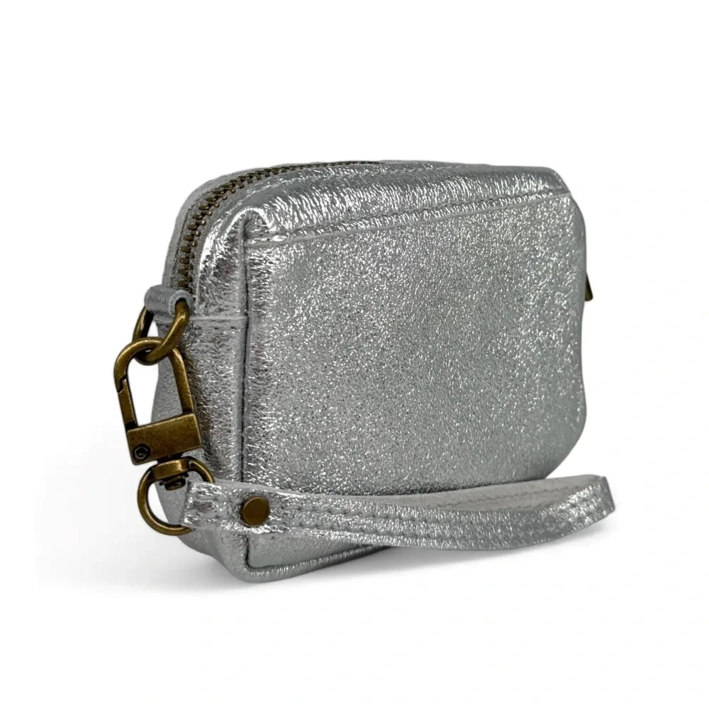 Porte-monnaie avec dragonne en cuir irisé CATCHY Argent moyen