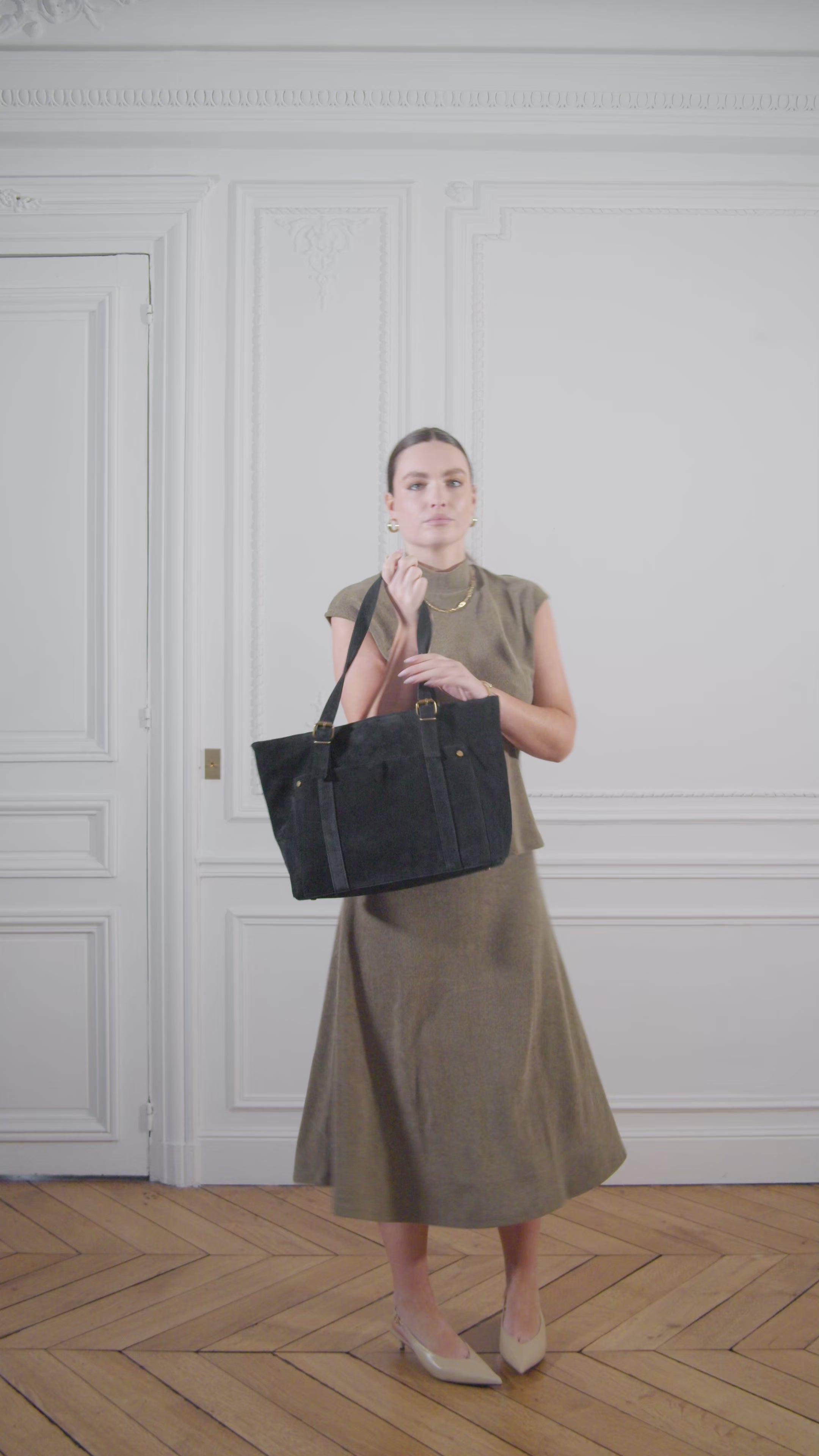 Load the video:Bag cabas suede TOKYO Noir