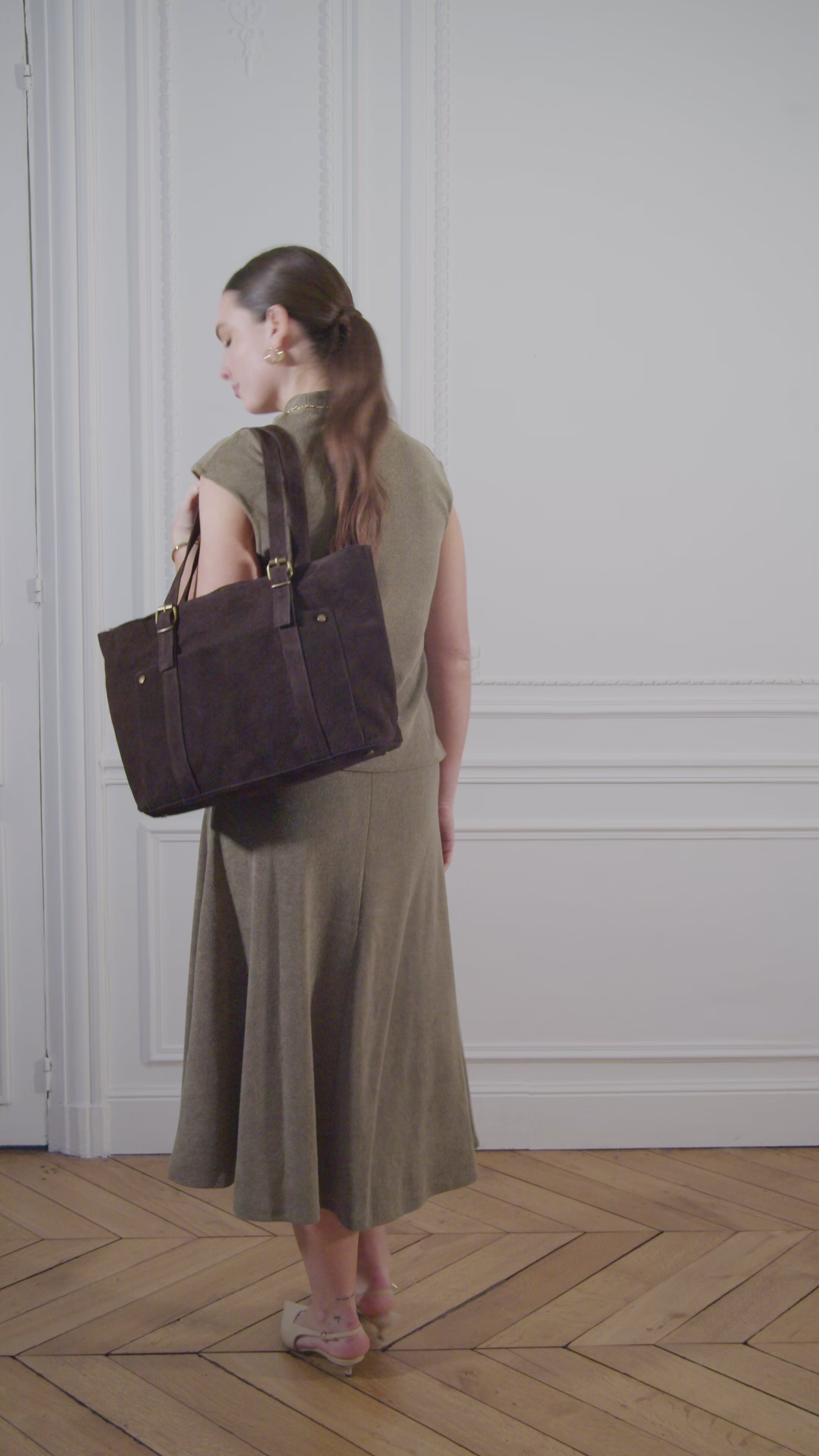 Load the video:Bag cabas suede TOKYO Chocolate