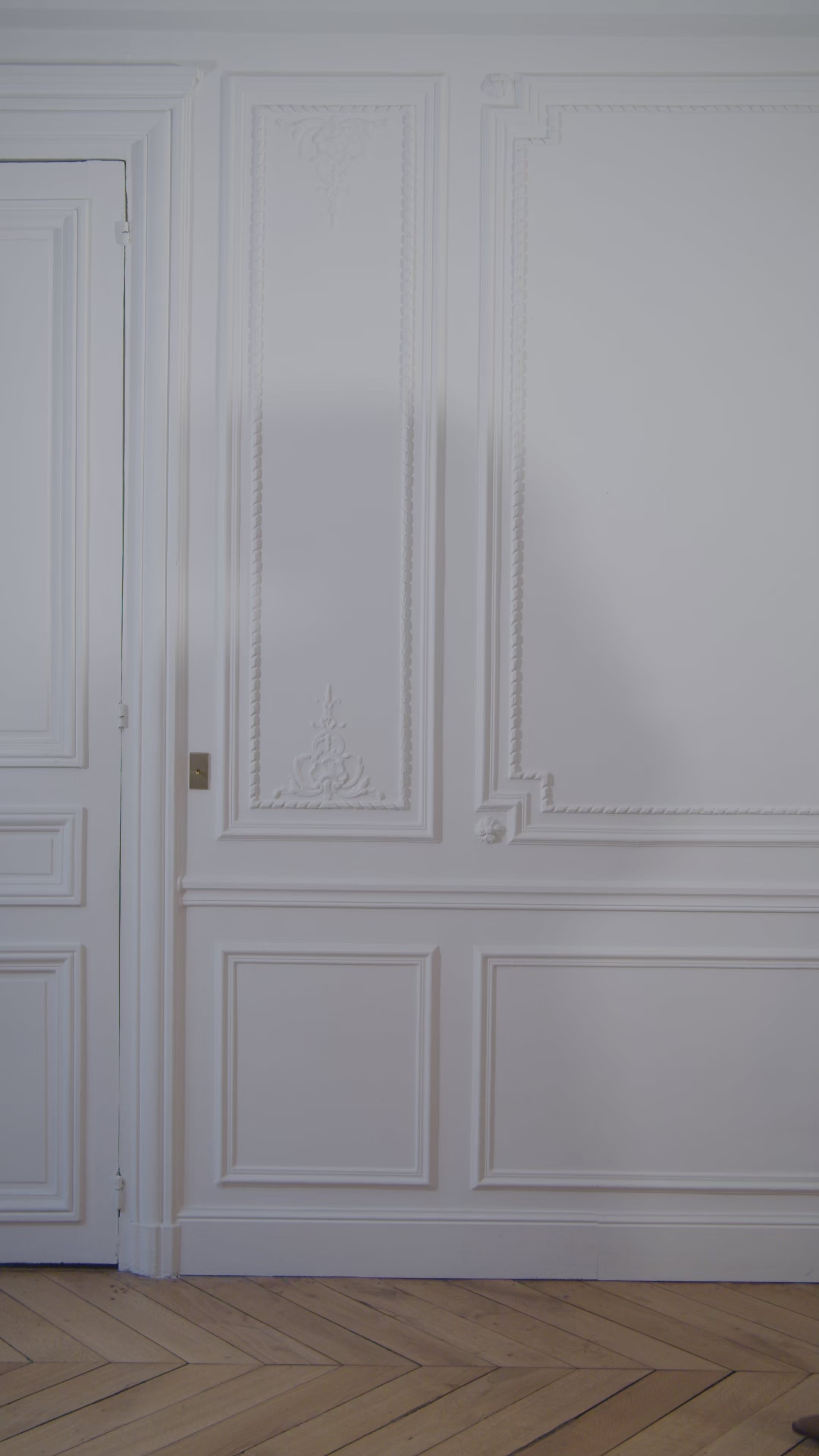 Carica il video : Borsa da bowling daim PRINCESSE SUEDE XL Dark Taupe