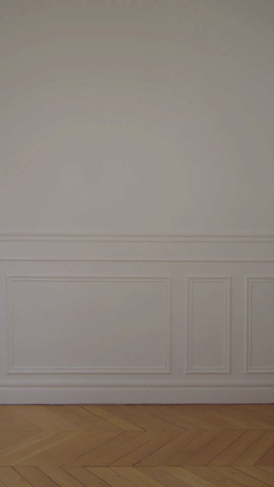 Charger la vidéo : Sleek grey Yepa leather handbag