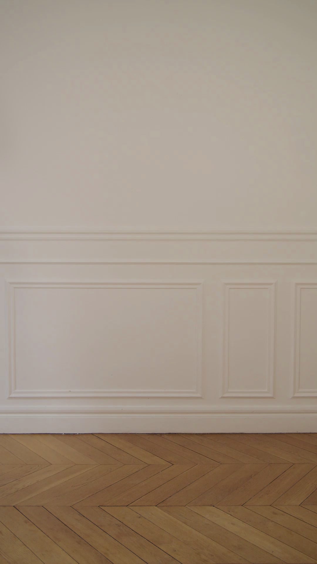 Charger la vidéo : Dark tan women&#39;s leather handbag