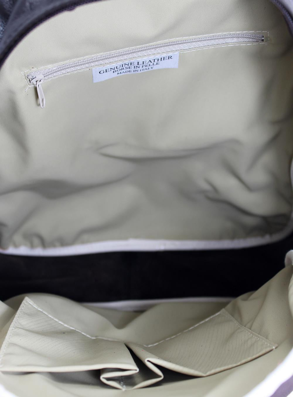 Sac à dos unisexe en cuir italien lisse BRINDISI Noir