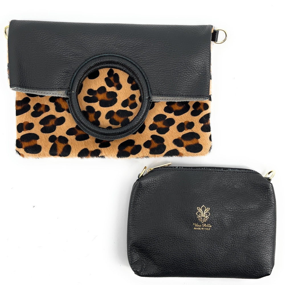 Sac pochette en cuir à motifs CHARLOTTE E.L. Camel