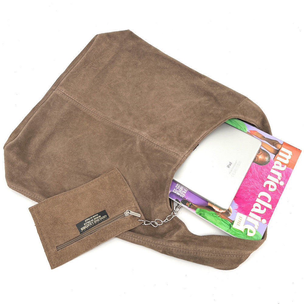 Sac à main de forme HOBO en croûte de cuir épais EVA E.L. Taupe foncé