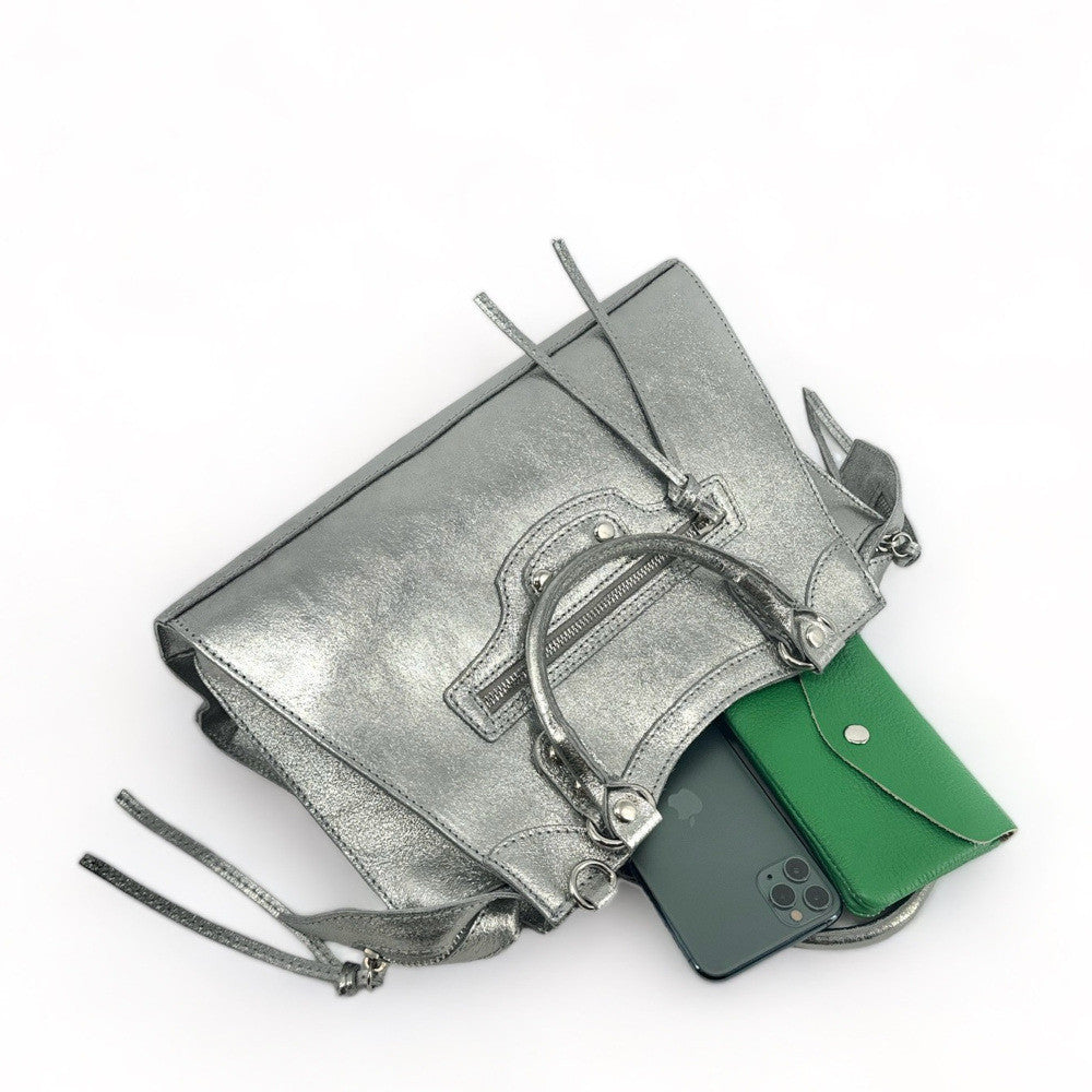 Sac à main en cuir irisé MERCREDI Argent moyen