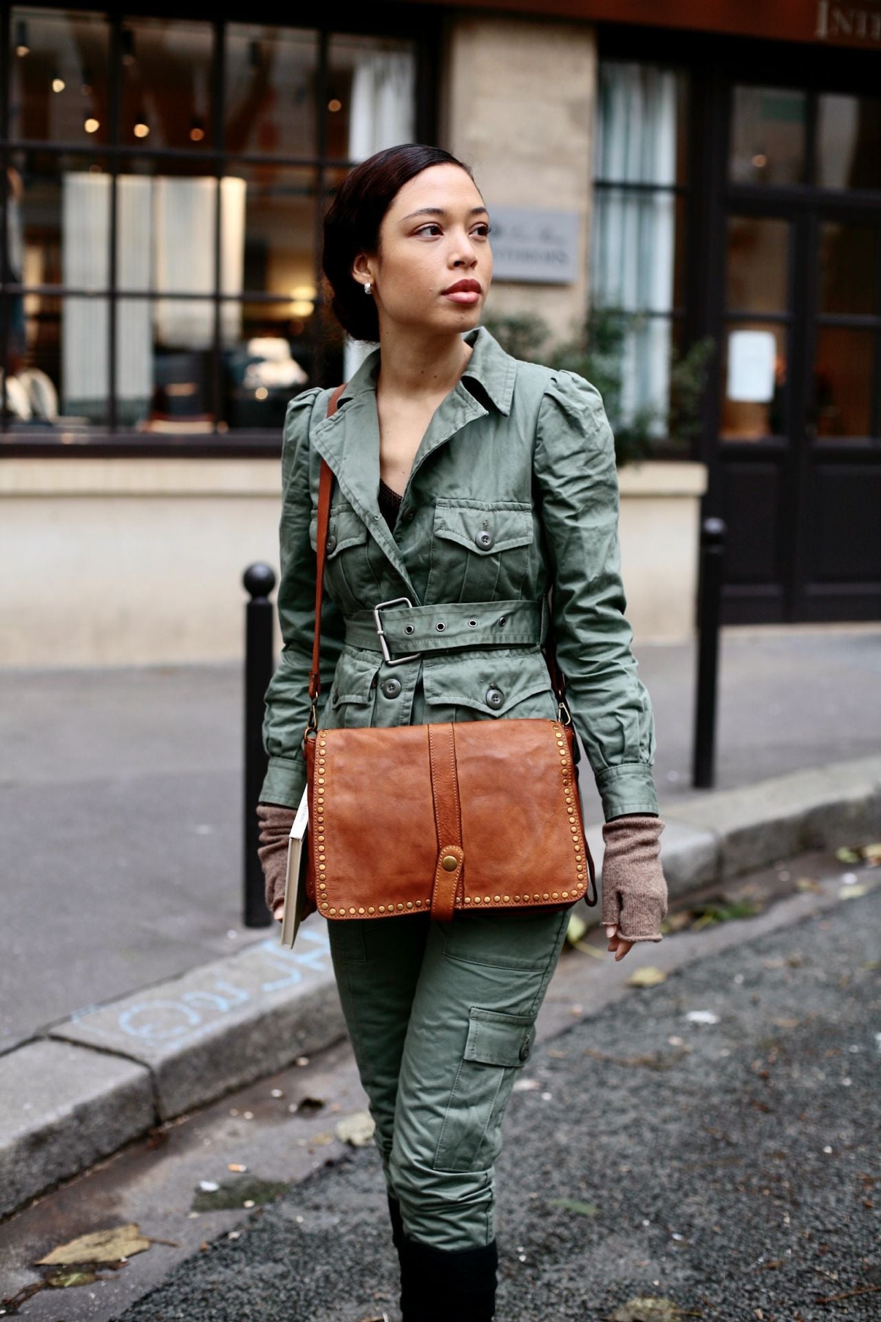 Sac besace à bandoulière en cuir vintage MISS K Cognac