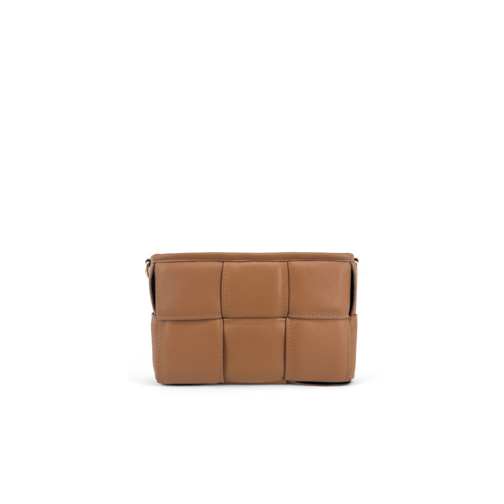 Sac à main boxy en cuir lisse tressé HALMA Camel foncé