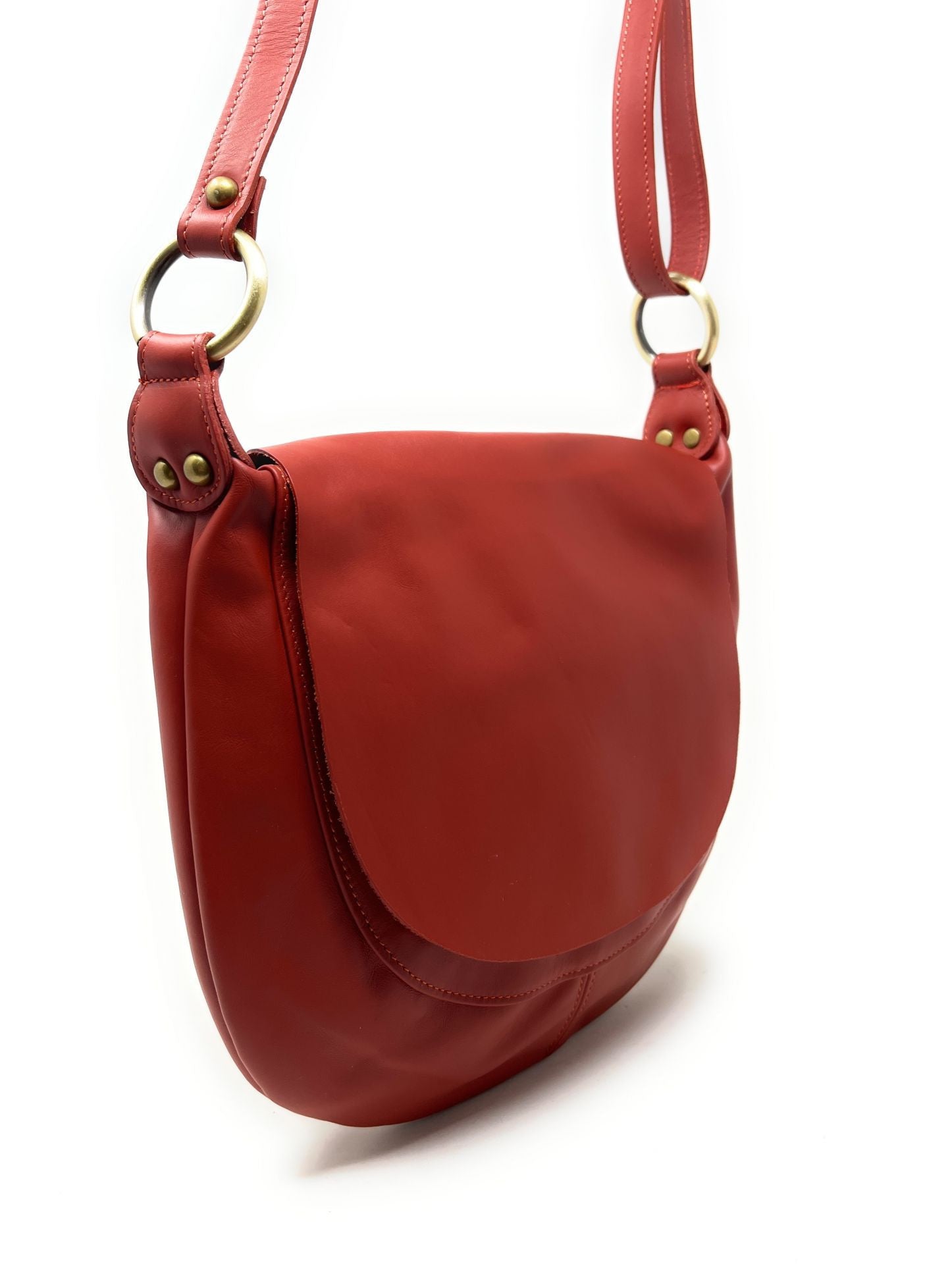 Sac besace en cuir lisse LITTLE PERLA Rouge brique
