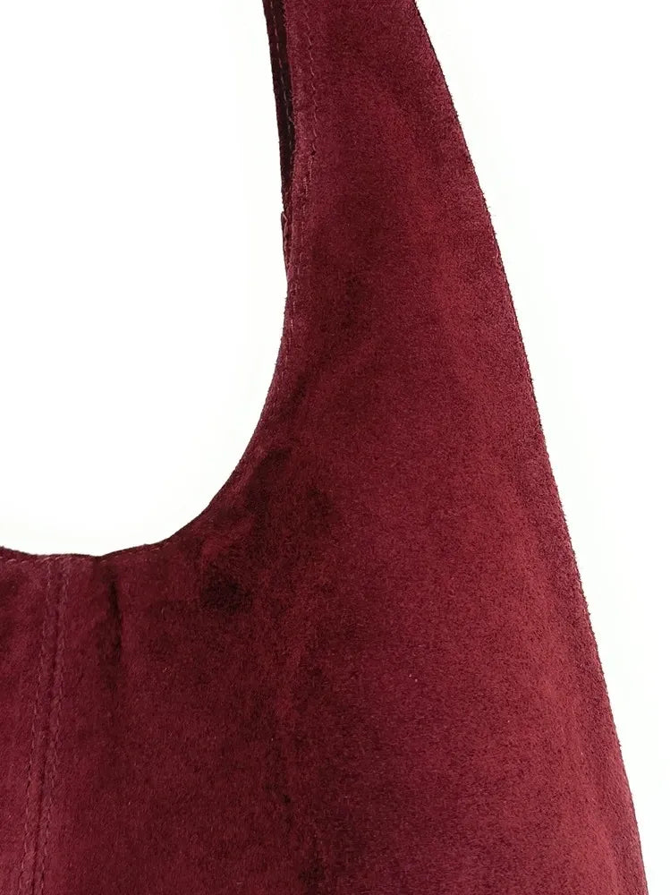 Sac à main de forme HOBO en croûte de cuir EVA Bordeaux